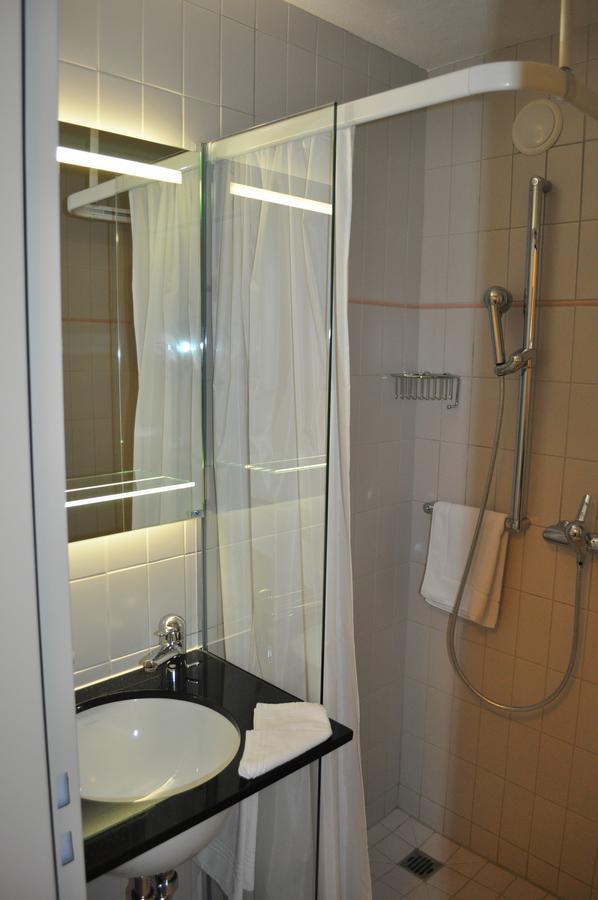 Restaurant Hotel Ruettihubelbad Walkringen Chambre photo